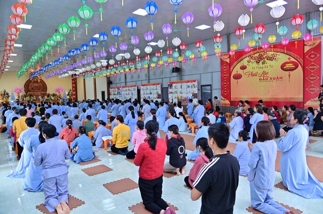 Preaching dharma at Co Am pagoda, Tu Phap pagoda, and Phuc Hai   pagoda in the tenth day of propagation trip in the Northern