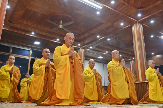 Preaching dharma at Co Am pagoda, Tu Phap pagoda, and Phuc Hai   pagoda in the tenth day of propagation trip in the Northern
