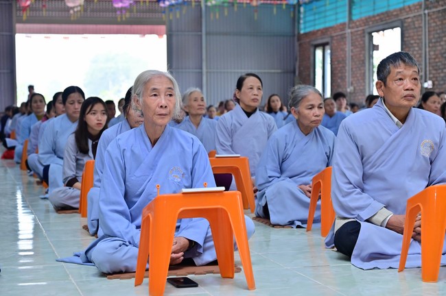 Preaching dharma at Co Am pagoda, Tu Phap pagoda, and Phuc Hai   pagoda in the tenth day of propagation trip in the Northern