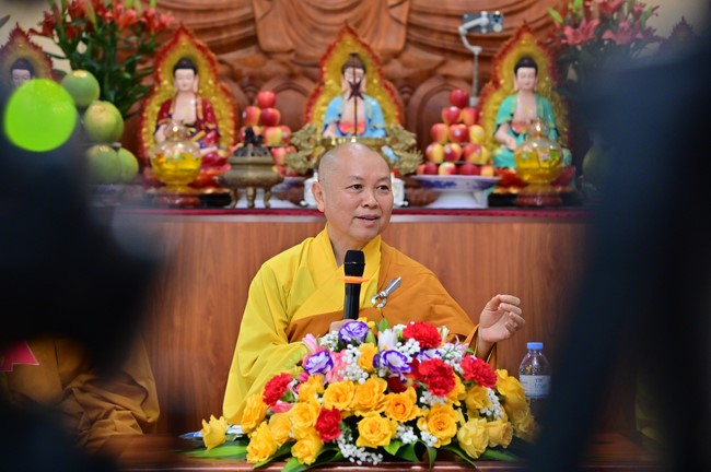 Preaching dharma at Co Am pagoda, Tu Phap pagoda, and Phuc Hai   pagoda in the tenth day of propagation trip in the Northern