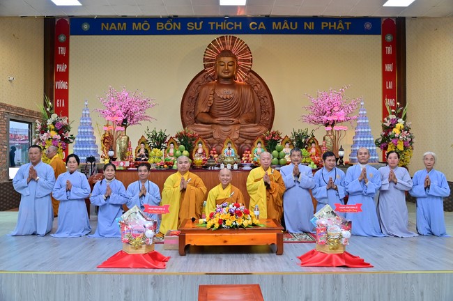 Preaching dharma at Co Am pagoda, Tu Phap pagoda, and Phuc Hai   pagoda in the tenth day of propagation trip in the Northern