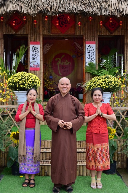 Preaching dharma at Co Am pagoda, Tu Phap pagoda, and Phuc Hai   pagoda in the tenth day of propagation trip in the Northern