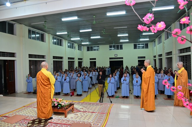 Preaching dharma at Co Am pagoda, Tu Phap pagoda, and Phuc Hai   pagoda in the tenth day of propagation trip in the Northern