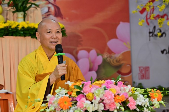 Preaching dharma at Co Am pagoda, Tu Phap pagoda, and Phuc Hai   pagoda in the tenth day of propagation trip in the Northern