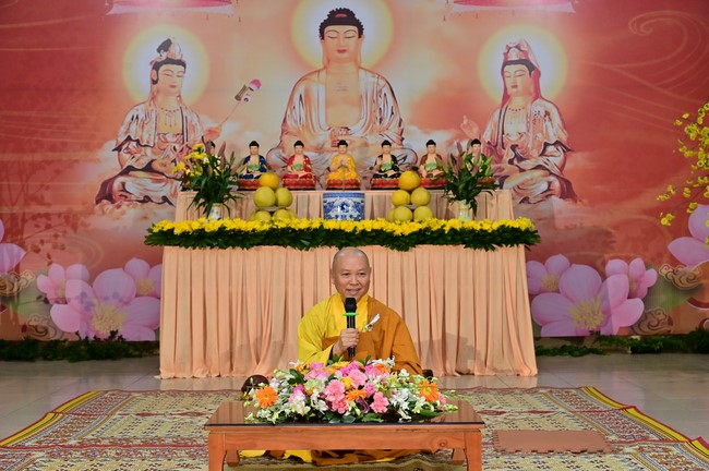 Preaching dharma at Co Am pagoda, Tu Phap pagoda, and Phuc Hai   pagoda in the tenth day of propagation trip in the Northern
