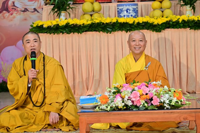Preaching dharma at Co Am pagoda, Tu Phap pagoda, and Phuc Hai   pagoda in the tenth day of propagation trip in the Northern