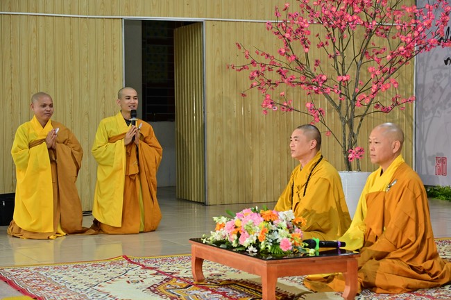 Preaching dharma at Co Am pagoda, Tu Phap pagoda, and Phuc Hai   pagoda in the tenth day of propagation trip in the Northern