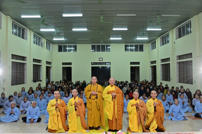 Preaching dharma at Co Am pagoda, Tu Phap pagoda, and Phuc Hai   pagoda in the tenth day of propagation trip in the Northern