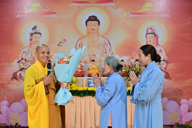 Preaching dharma at Co Am pagoda, Tu Phap pagoda, and Phuc Hai   pagoda in the tenth day of propagation trip in the Northern