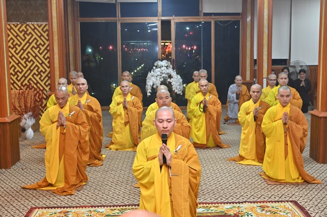 Preaching dharma at Co Am pagoda, Tu Phap pagoda, and Phuc Hai   pagoda in the tenth day of propagation trip in the Northern