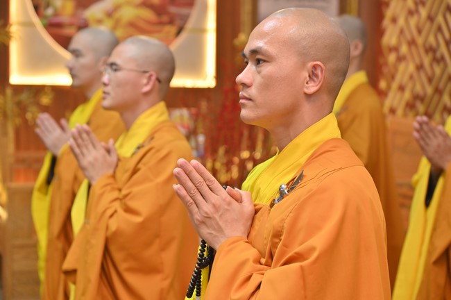Preaching dharma at Co Am pagoda, Tu Phap pagoda, and Phuc Hai   pagoda in the tenth day of propagation trip in the Northern