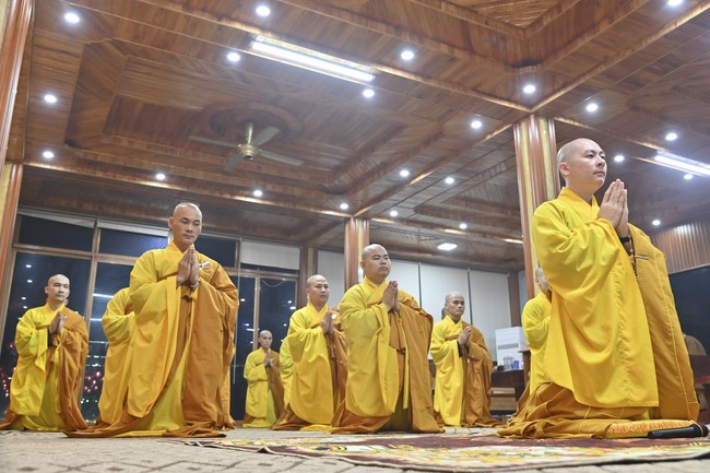 Preaching dharma at Co Am pagoda, Tu Phap pagoda, and Phuc Hai   pagoda in the tenth day of propagation trip in the Northern