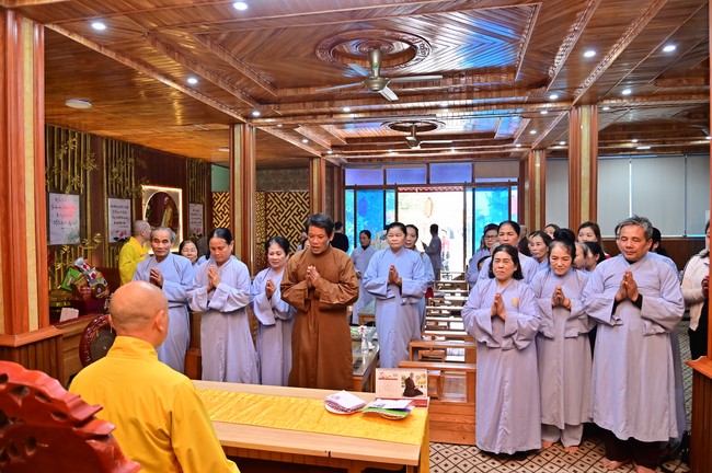Preaching dharma at Co Am pagoda, Tu Phap pagoda, and Phuc Hai   pagoda in the tenth day of propagation trip in the Northern