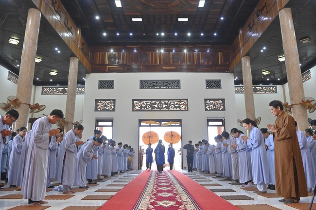 Preaching dharma at Co Am pagoda, Tu Phap pagoda, and Phuc Hai   pagoda in the tenth day of propagation trip in the Northern