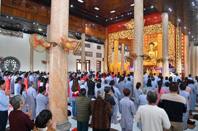 Preaching dharma at Co Am pagoda, Tu Phap pagoda, and Phuc Hai   pagoda in the tenth day of propagation trip in the Northern
