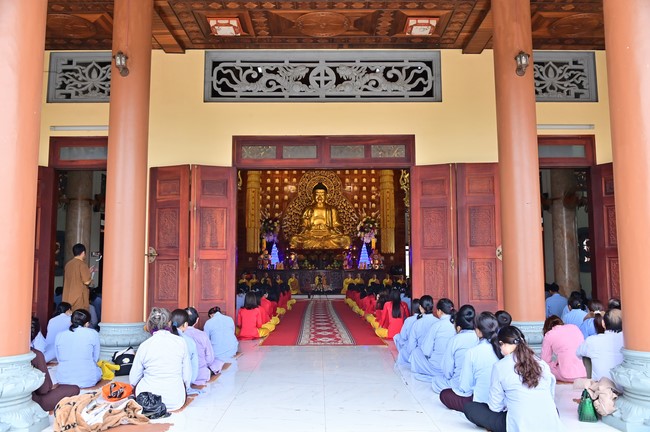 Preaching dharma at Co Am pagoda, Tu Phap pagoda, and Phuc Hai   pagoda in the tenth day of propagation trip in the Northern