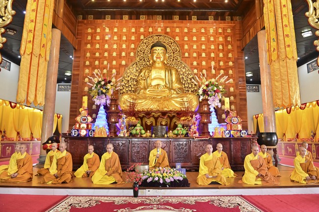 Preaching dharma at Co Am pagoda, Tu Phap pagoda, and Phuc Hai   pagoda in the tenth day of propagation trip in the Northern