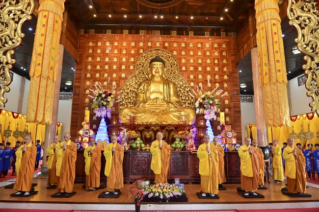 Preaching dharma at Co Am pagoda, Tu Phap pagoda, and Phuc Hai   pagoda in the tenth day of propagation trip in the Northern