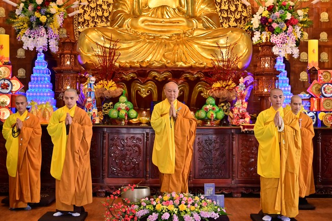 Preaching dharma at Co Am pagoda, Tu Phap pagoda, and Phuc Hai   pagoda in the tenth day of propagation trip in the Northern