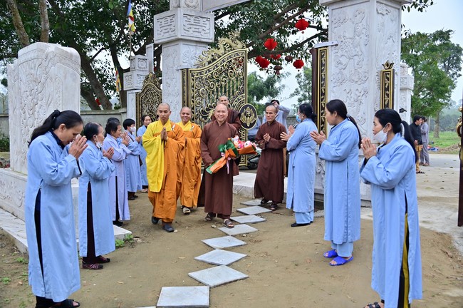Ngày thứ mười hai, chuyến Phật sự miền Bắc, giảng pháp tại chùa Vạn Đại Phước – chùa Phúc Lạc