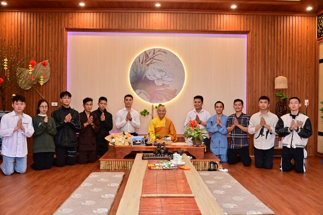 Ngày thứ mười hai, chuyến Phật sự miền Bắc, giảng pháp tại chùa Vạn Đại Phước – chùa Phúc Lạc