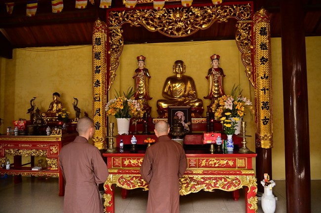 Ngày thứ mười hai, chuyến Phật sự miền Bắc, giảng pháp tại chùa Vạn Đại Phước – chùa Phúc Lạc