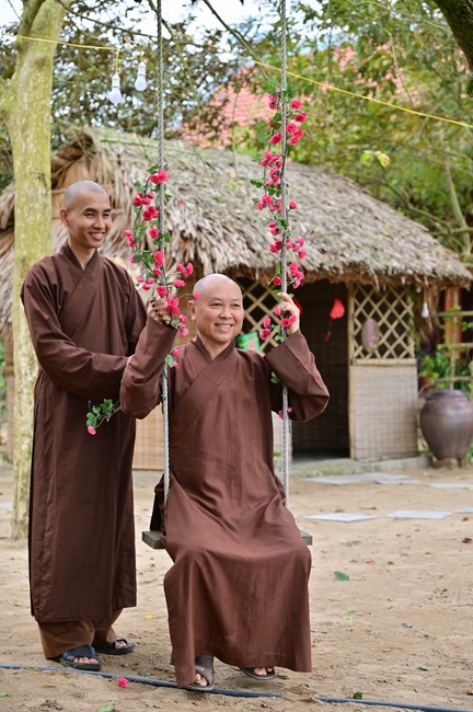 Ngày thứ mười hai, chuyến Phật sự miền Bắc, giảng pháp tại chùa Vạn Đại Phước – chùa Phúc Lạc