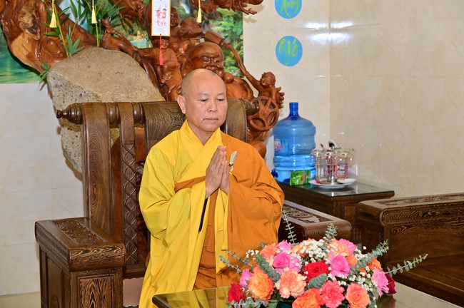 Ngày thứ mười hai, chuyến Phật sự miền Bắc, giảng pháp tại chùa Vạn Đại Phước – chùa Phúc Lạc