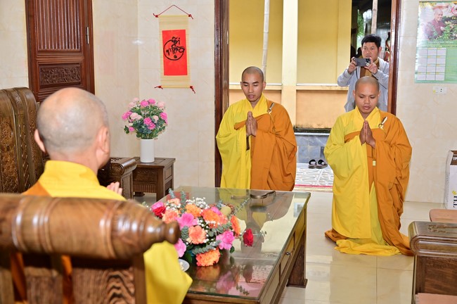 Ngày thứ mười hai, chuyến Phật sự miền Bắc, giảng pháp tại chùa Vạn Đại Phước – chùa Phúc Lạc