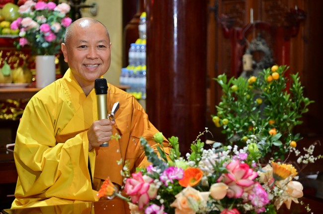 Ngày thứ mười hai, chuyến Phật sự miền Bắc, giảng pháp tại chùa Vạn Đại Phước – chùa Phúc Lạc