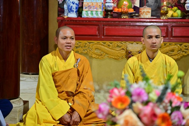 Ngày thứ mười hai, chuyến Phật sự miền Bắc, giảng pháp tại chùa Vạn Đại Phước – chùa Phúc Lạc