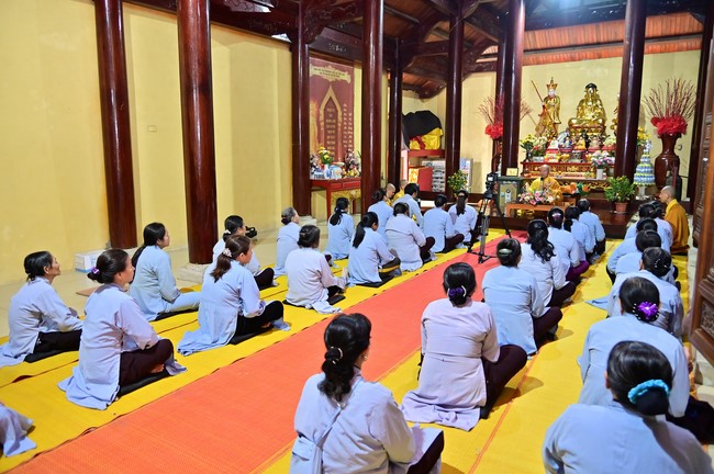 Ngày thứ mười hai, chuyến Phật sự miền Bắc, giảng pháp tại chùa Vạn Đại Phước – chùa Phúc Lạc