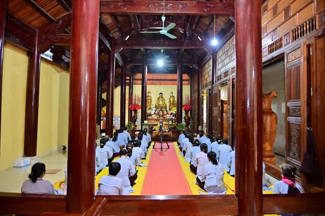 Ngày thứ mười hai, chuyến Phật sự miền Bắc, giảng pháp tại chùa Vạn Đại Phước – chùa Phúc Lạc