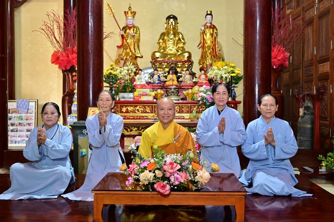 Ngày thứ mười hai, chuyến Phật sự miền Bắc, giảng pháp tại chùa Vạn Đại Phước – chùa Phúc Lạc