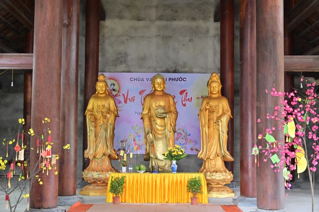 Ngày thứ mười hai, chuyến Phật sự miền Bắc, giảng pháp tại chùa Vạn Đại Phước – chùa Phúc Lạc