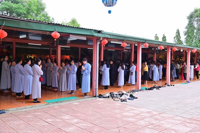 Ngày thứ mười hai, chuyến Phật sự miền Bắc, giảng pháp tại chùa Vạn Đại Phước – chùa Phúc Lạc