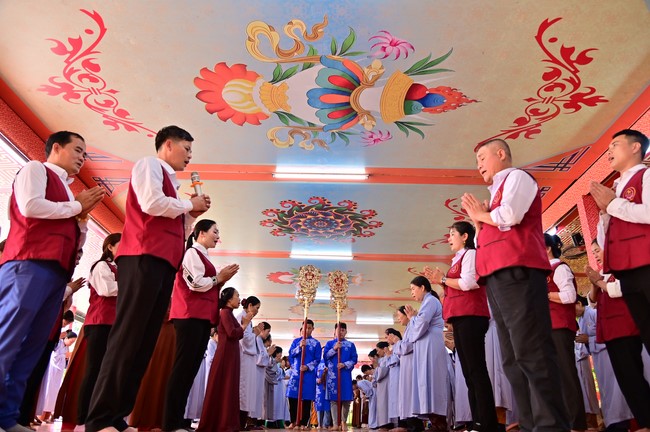 Ngày thứ mười hai, chuyến Phật sự miền Bắc, giảng pháp tại chùa Vạn Đại Phước – chùa Phúc Lạc