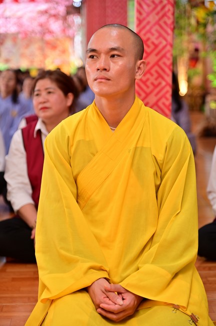 Ngày thứ mười hai, chuyến Phật sự miền Bắc, giảng pháp tại chùa Vạn Đại Phước – chùa Phúc Lạc