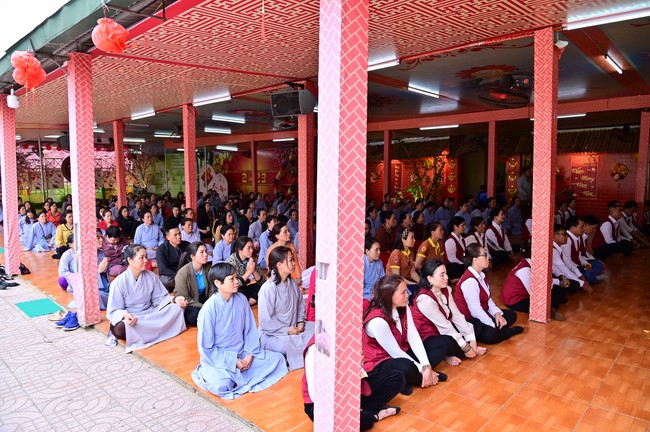 Ngày thứ mười hai, chuyến Phật sự miền Bắc, giảng pháp tại chùa Vạn Đại Phước – chùa Phúc Lạc