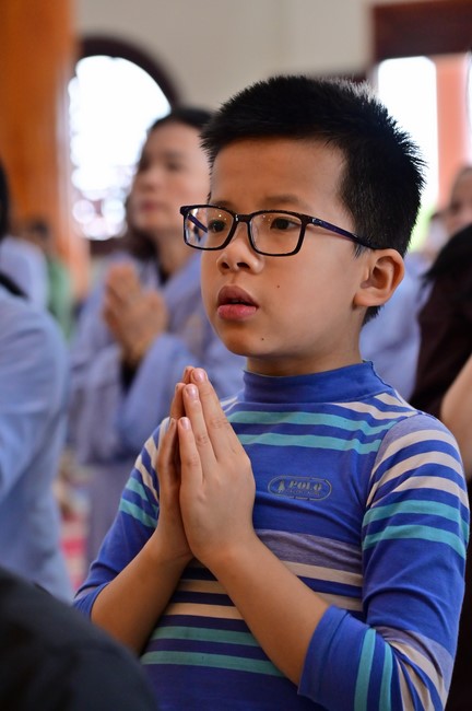 Preaching dharma at Giai Lam pagoda in the eleventh day of propagation trip in the Northern