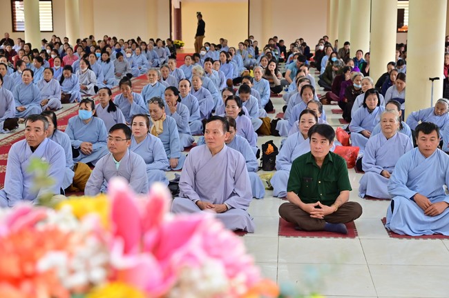 Preaching dharma at Giai Lam pagoda in the eleventh day of propagation trip in the Northern