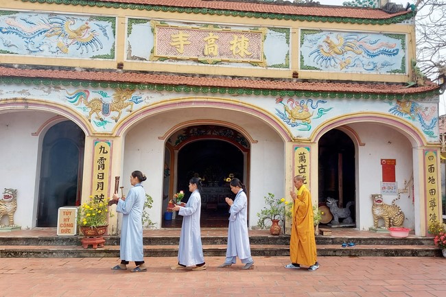 One - Day Retreat at Dong Cao pagoda,  Thanh Hoa