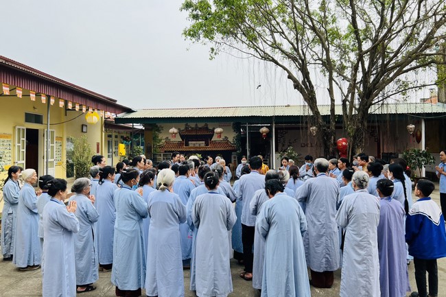 One - Day Retreat at Dong Cao pagoda,  Thanh Hoa