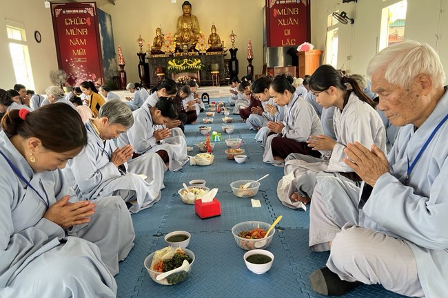 One - Day Retreat at Dong Cao pagoda,  Thanh Hoa