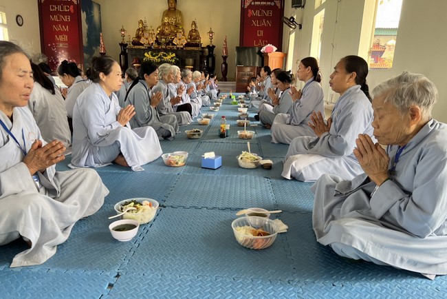 One - Day Retreat at Dong Cao pagoda,  Thanh Hoa