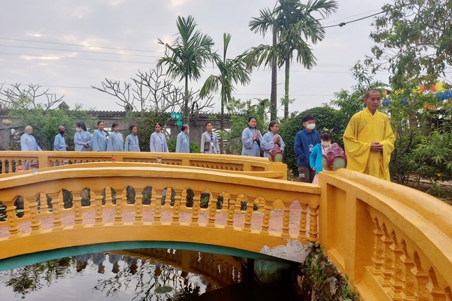 One - Day Retreat at Dong Cao pagoda,  Thanh Hoa