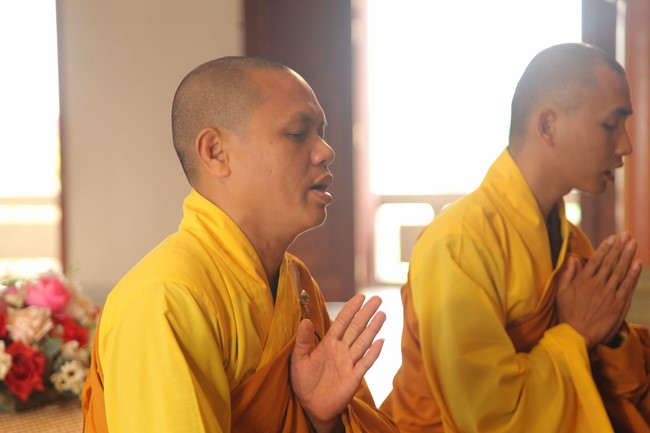 One- day Retreat at Giai Lam Pagoda - Ha Tinh