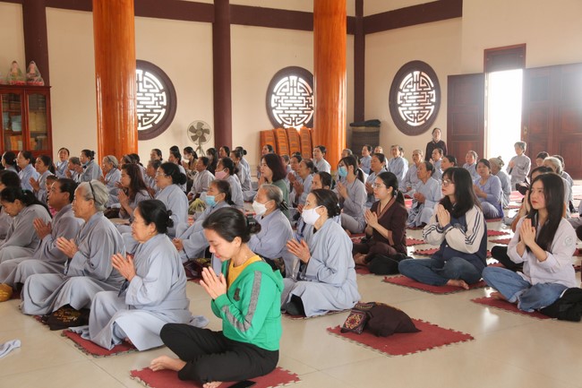 One- day Retreat at Giai Lam Pagoda - Ha Tinh