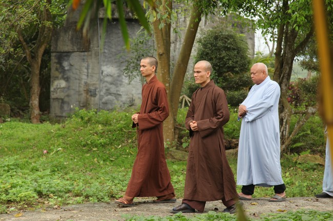 One- day Retreat at Giai Lam Pagoda - Ha Tinh