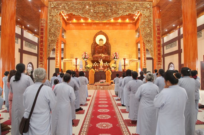 One- day Retreat at Giai Lam Pagoda - Ha Tinh
